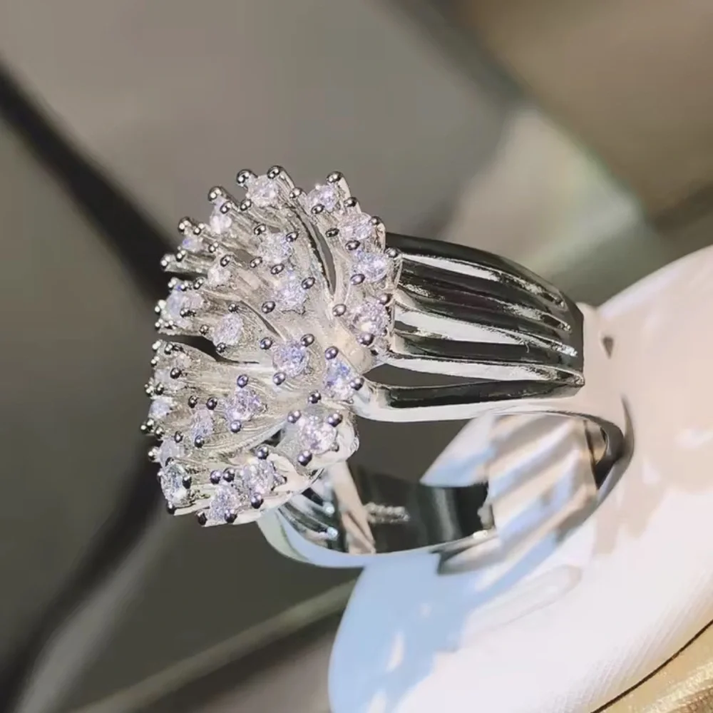 Radiant Diamond Starburst Ring – Luxury Silver & Crystal Statement Piece